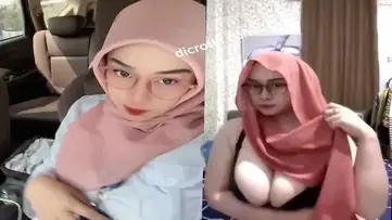 Bokep Ibu Guru Salsa Jember Gemoy Tobrut Yang Lagi Viral poster