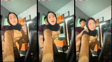 Dokumentasi Amalia Mutia Tiktoker Cantik Kasur poster