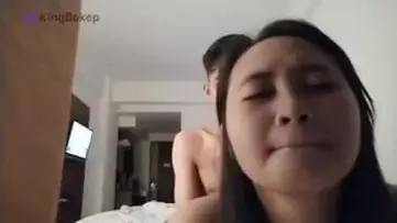 Gadis Bondol Cantik Pasrah Goyang Kasur Pacar poster