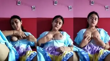 Gadis Cantik Pasrah Goyang Kasur Om Hot poster
