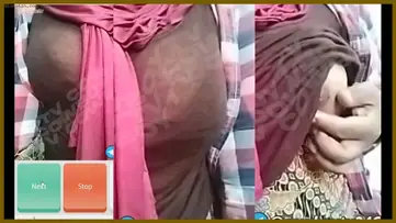 Ometv Di Temenin Jilbab Pink Tobrut Sampe Crot poster